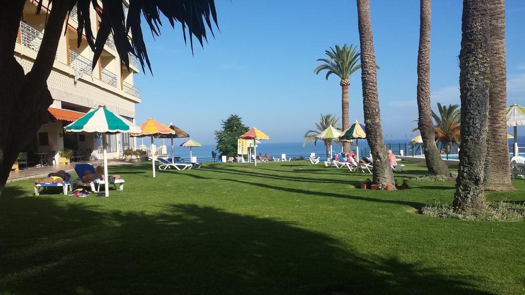 Beachfront Bungalow Apartment Torremolinos Room photo