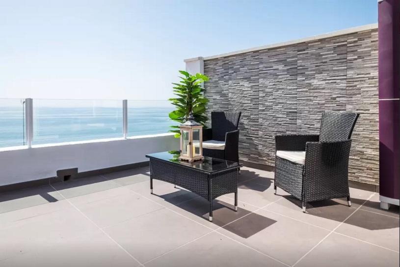 Beachfront Bungalow Apartment Torremolinos Exterior photo